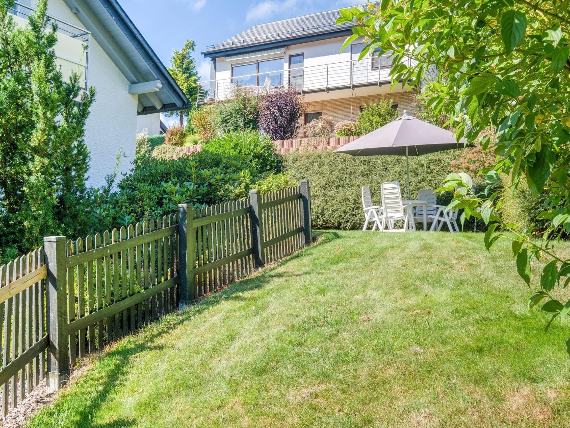 Modern Apartment In Schwalefeld With Garden 维林根 外观 照片